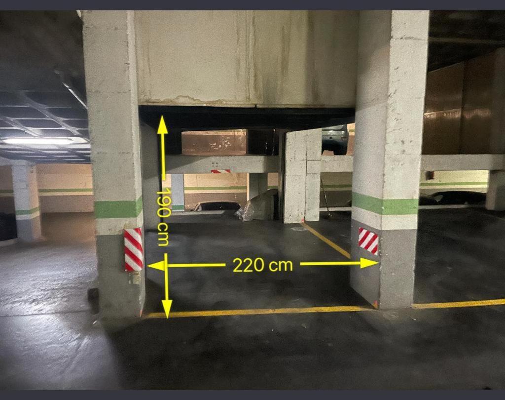 Vivienda Turistica Reformada En Zona Residencial Con Garaje Y Wifi Apartment Билбао Екстериор снимка
