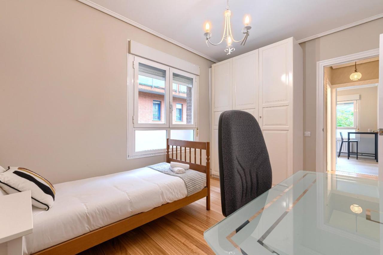Vivienda Turistica Reformada En Zona Residencial Con Garaje Y Wifi Apartment Билбао Екстериор снимка