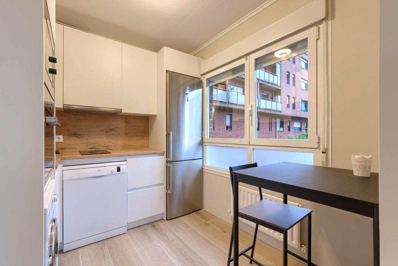 Vivienda Turistica Reformada En Zona Residencial Con Garaje Y Wifi Apartment Билбао Екстериор снимка